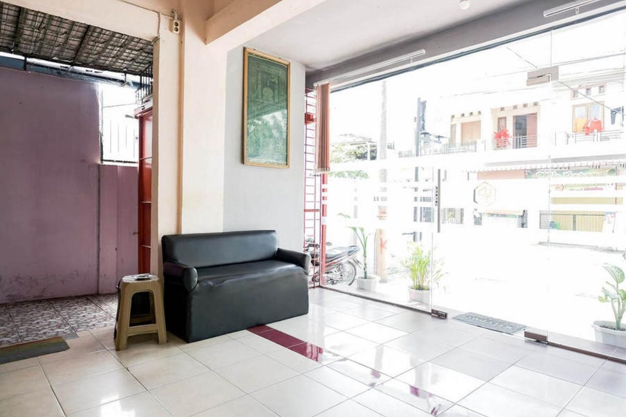 Waringin Residence Redpartner 棉兰 外观 照片
