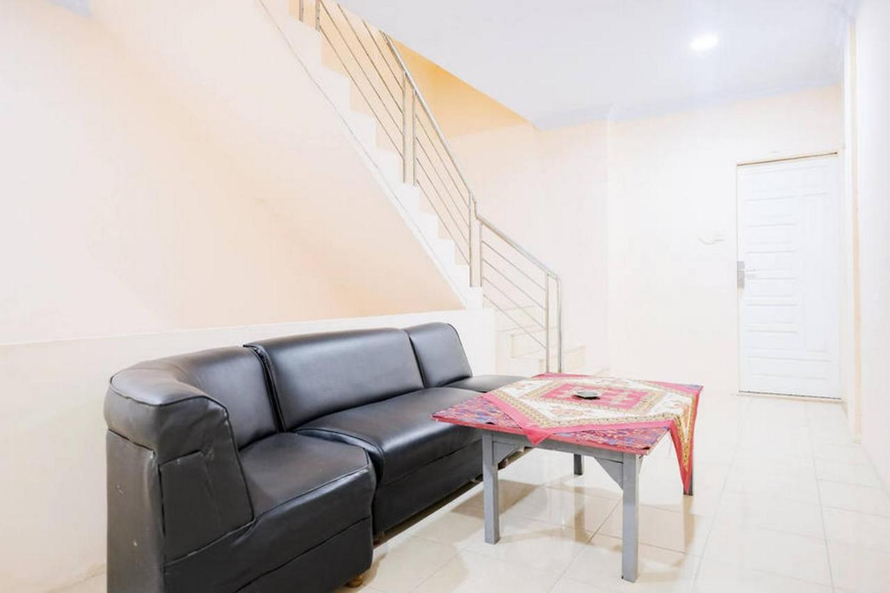 Waringin Residence Redpartner 棉兰 外观 照片